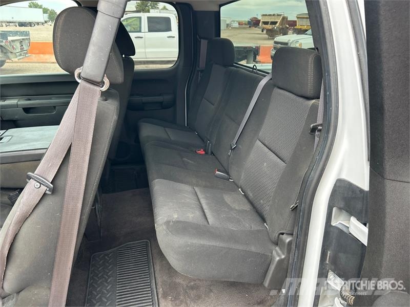Chevrolet Silverado 1500 4x4 Extended Cab Pickup Andre
