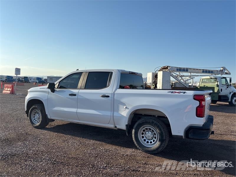 Chevrolet Silverado 1500 4x4 Crew Cab Pickup Άλλα Vans