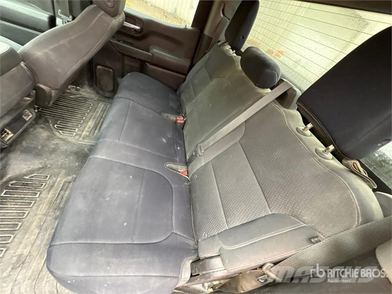 Chevrolet Silverado 1500 4x4 Crew Cab Pickup Άλλα Vans