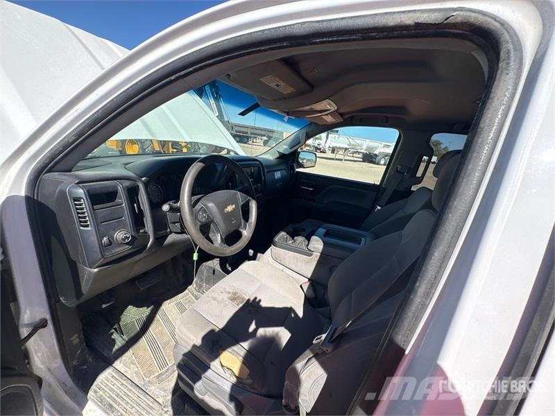 Chevrolet Silverado 1500 4x4 Extended Cab Pickup Drugi