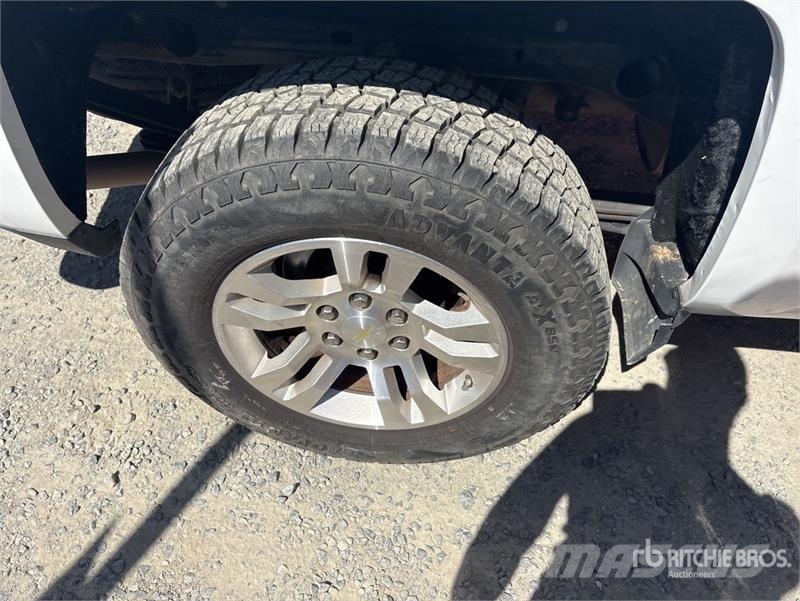 Chevrolet Silverado 1500 4x4 Extended Cab Pickup Прочие фургоны