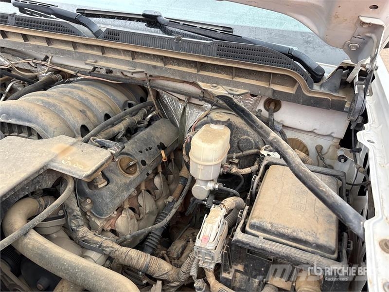 Chevrolet Silverado 1500 4x4 Crew Cab Pickup 其他