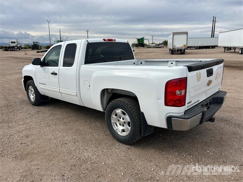 Chevrolet Silverado 1500 4x4 Extended Cab Pickup Andre
