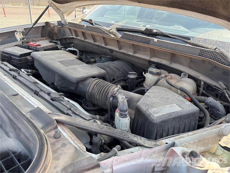 Chevrolet Silverado 1500 LT 4x2 Crew Cab Pickup Drugi