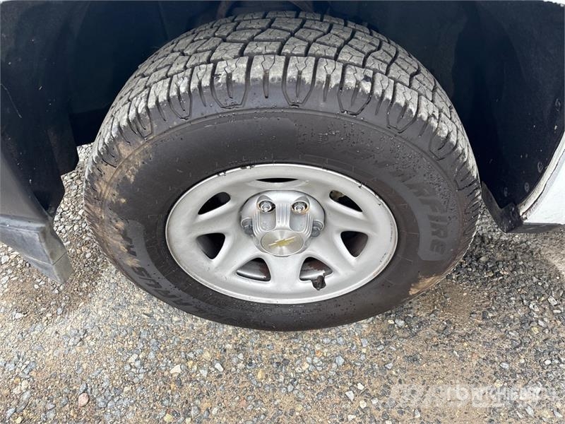 Chevrolet Silverado 1500 4x2 Crew Cab Pickup أخرى