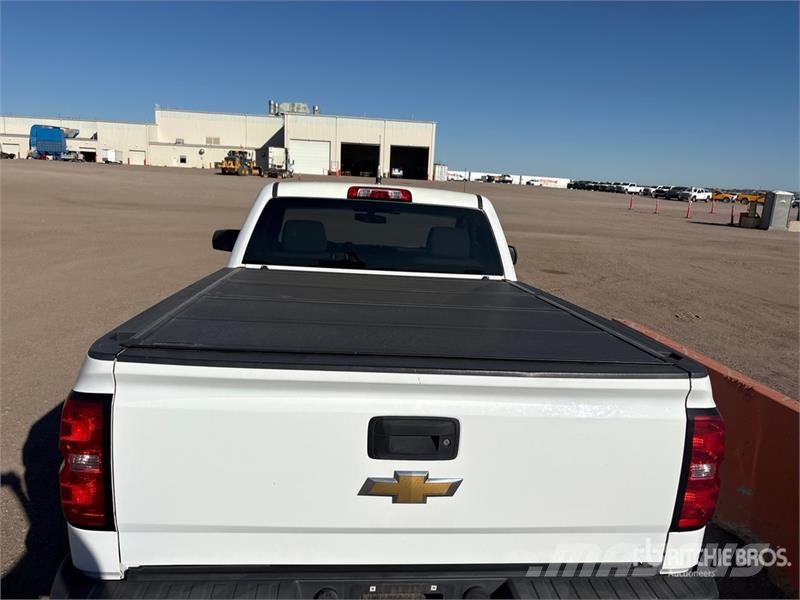 Chevrolet Silverado 1500 4x4 Pickup その他