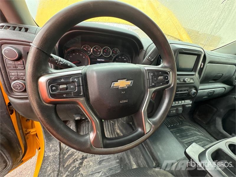 Chevrolet Silverado 1500 4x4 Crew Cab Pickup Άλλα Vans