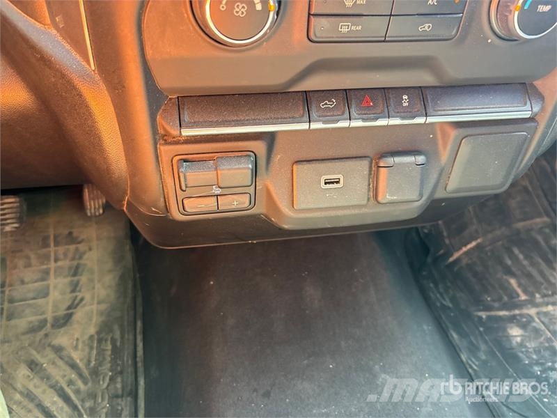 Chevrolet Silverado 1500 4x4 Extended Cab Pickup Άλλα Vans