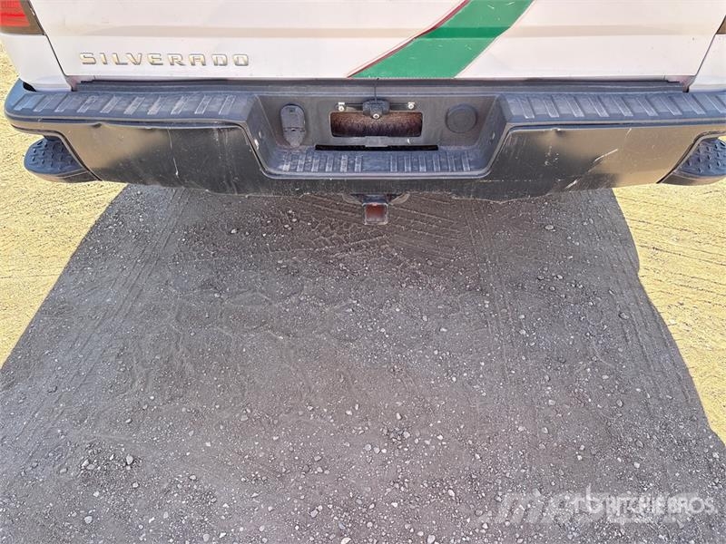 Chevrolet Silverado 1500 4x4 Extended Cab Pickup Drugi