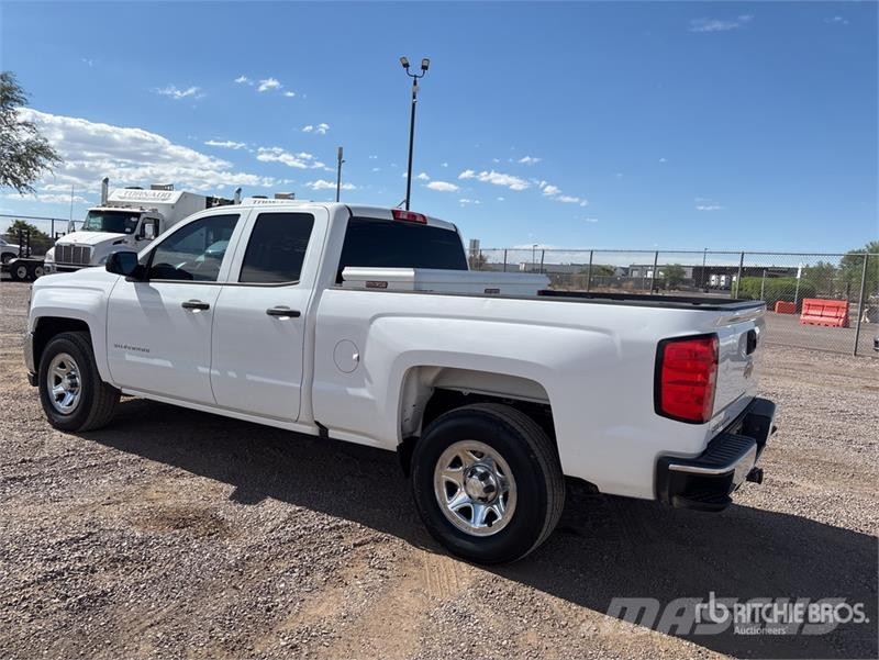 Chevrolet Silverado 1500 4x2 Crew Cab Pickup Ostalo