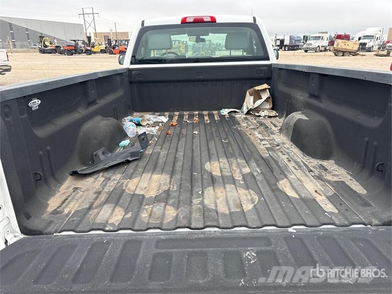 Chevrolet Silverado 1500 4x4 Pickup Drugi