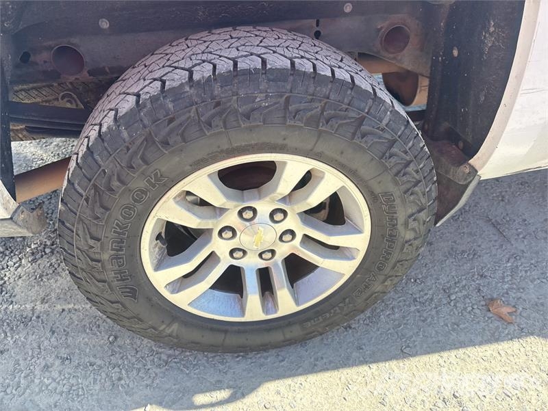 Chevrolet Silverado 1500 4x4 Crew Cab Pickup その他