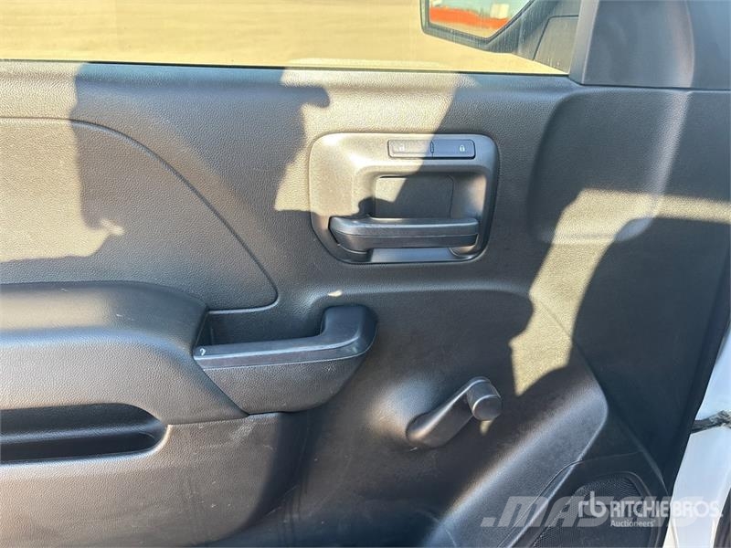 Chevrolet Silverado 1500 4x4 Pickup その他