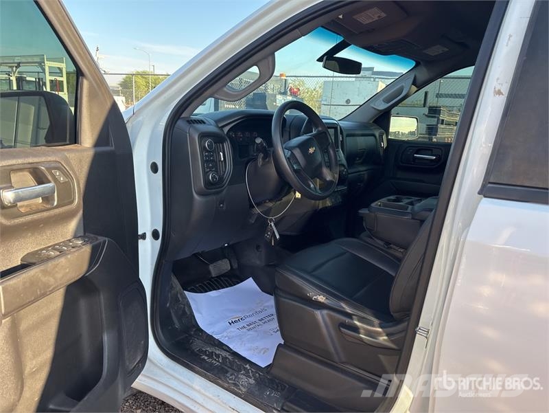 Chevrolet Silverado 1500 4x4 Crew Cab Pickup Άλλα Vans
