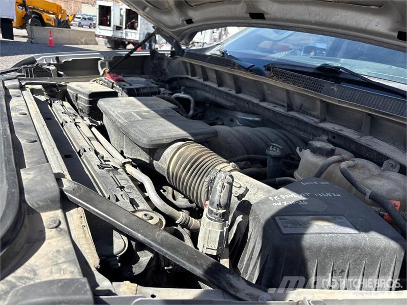 Chevrolet Silverado 1500 4x4 Extended Cab Pickup Άλλα Vans
