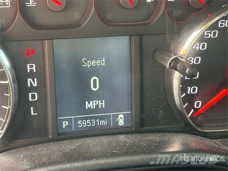Chevrolet Silverado 1500 4x2 Extended Cab Pickup (Inoperable Muu