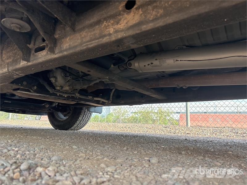 Chevrolet Silverado 1500 4x4 Crew Cab Pickup 其他