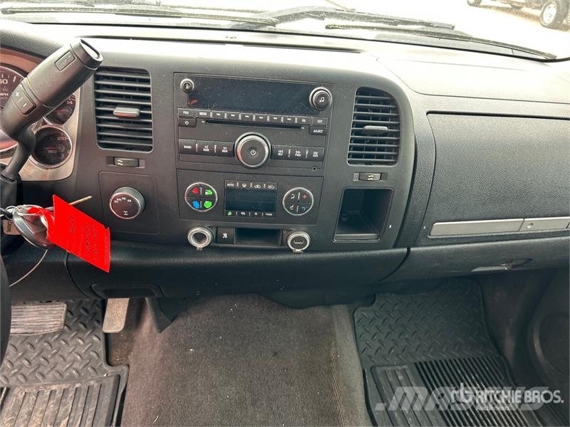 Chevrolet Silverado 1500 4x4 Extended Cab Pickup Andre