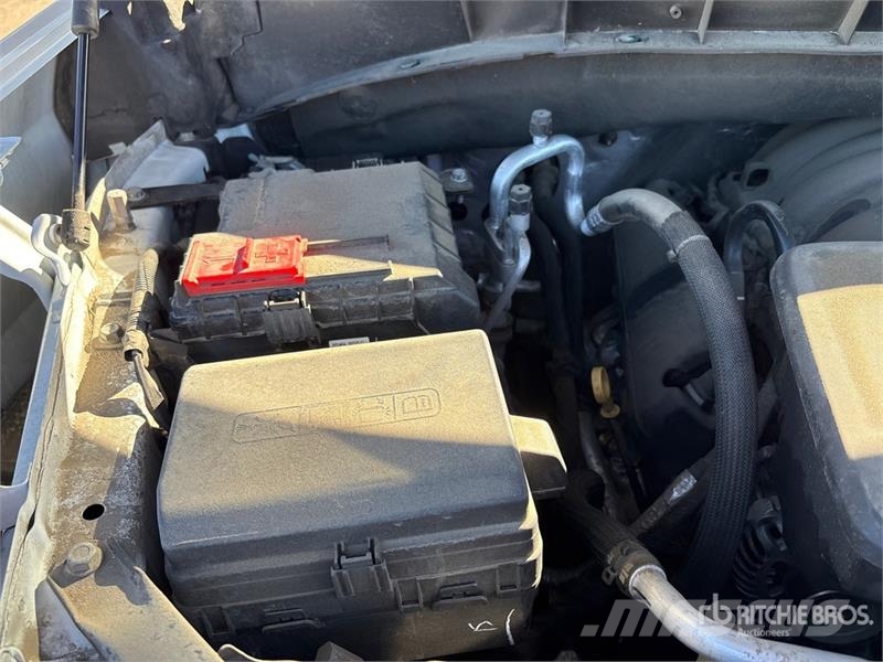 Chevrolet Silverado 1500 4x4 Extended Cab Pickup Otras furgonetas