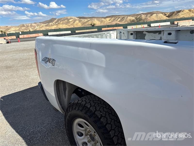 Chevrolet Silverado 1500 其他
