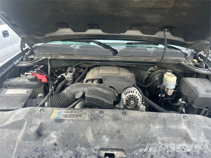 Chevrolet Silverado 1500 LTZ 4x4 Crew Cab Pickup Diger