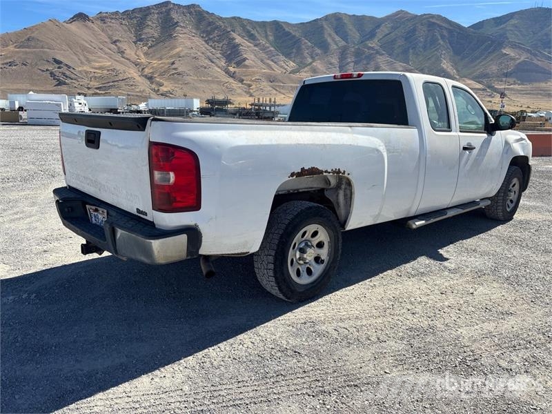 Chevrolet Silverado 1500 4x4 Extended Cab Pickup Anders