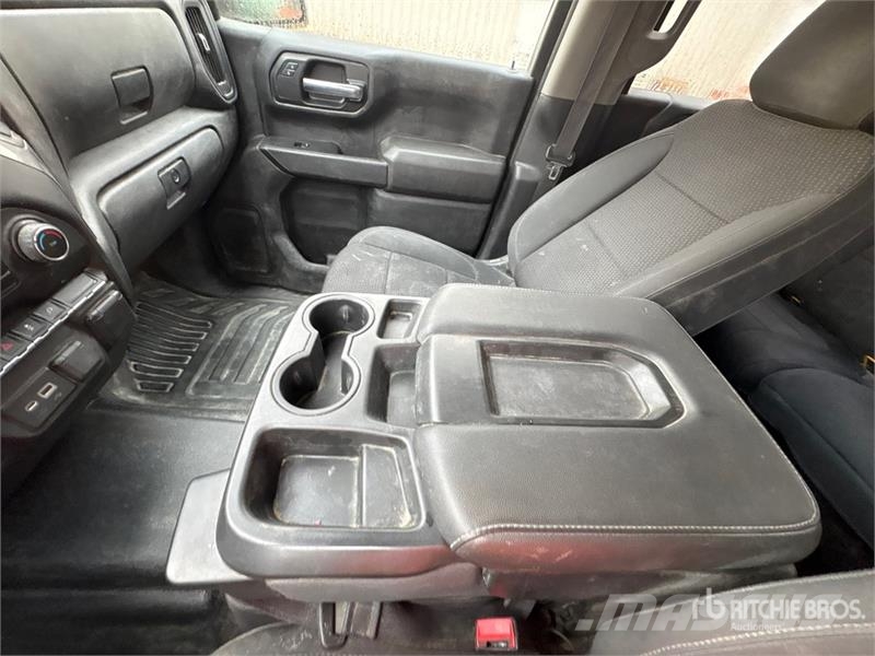 Chevrolet Silverado 1500 4x4 Crew Cab Pickup Άλλα Vans