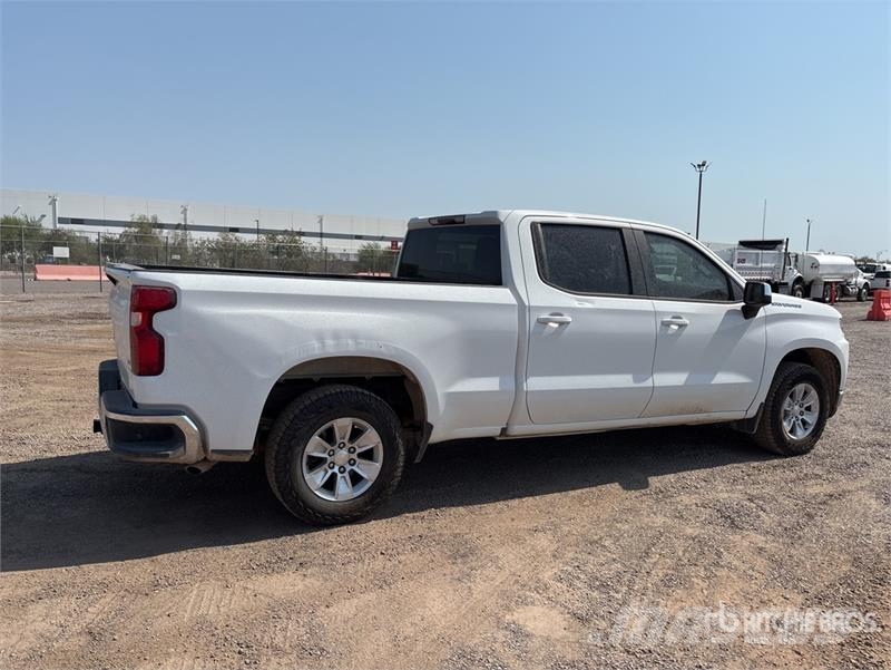 Chevrolet Silverado 1500 LT 4x2 Crew Cab Pickup Drugi