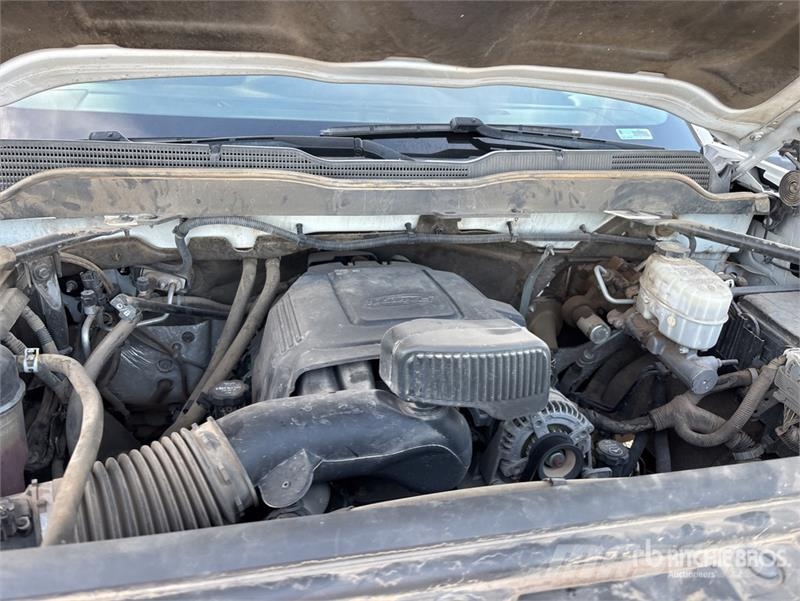 Chevrolet Silverado 2500 HD 4x2 Extended Cab Pickup Други