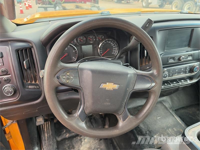 Chevrolet Silverado 2500HD 4x2 Extended Cab 4X2 Utility Truc Pick up/Dropside