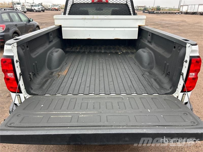 Chevrolet Silverado 2500HD 4x4 Extended Cab Pickup Andre