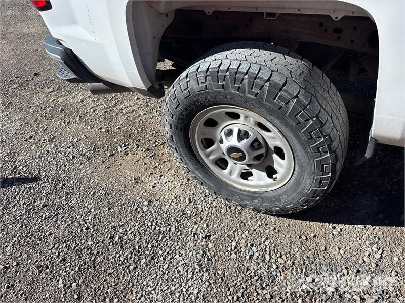 Chevrolet Silverado 2500HD 4x4 Crew Cab Pickup Other