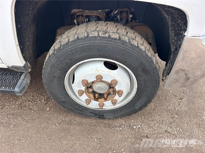 Chevrolet Silverado 2500HD 4x4 Crew Cab Pickup Andre