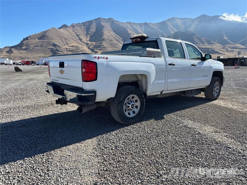 Chevrolet Silverado 2500HD 4x4 Crew Cab Pickup Other