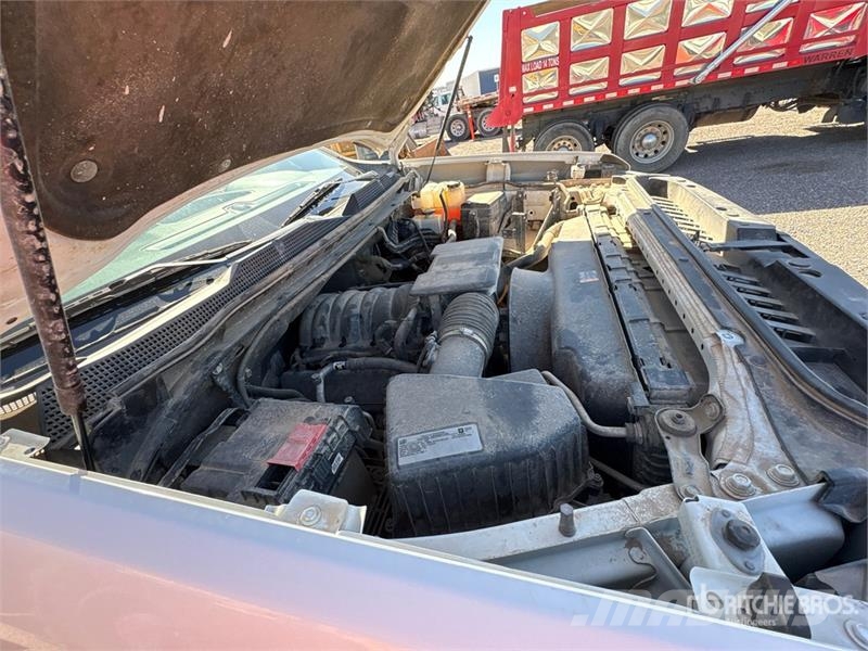 Chevrolet Silverado 2500 HD Z71 4x4 Crew Cab Pickup (Inopera Diger
