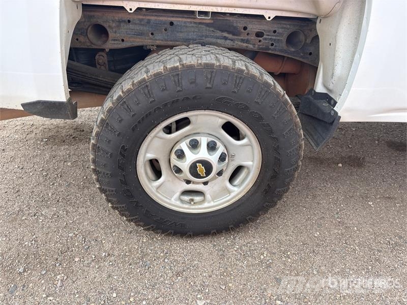 Chevrolet Silverado 2500 HD 4x4 Crew Cab Pickup Iné