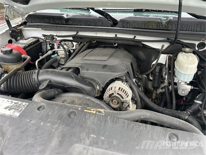 Chevrolet Silverado 2500HD 4x4 Extended Cab Pickup Ostalo