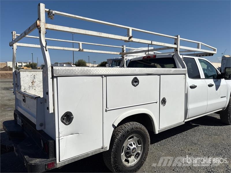 Chevrolet Silverado 2500HD 多目的／汎用車両