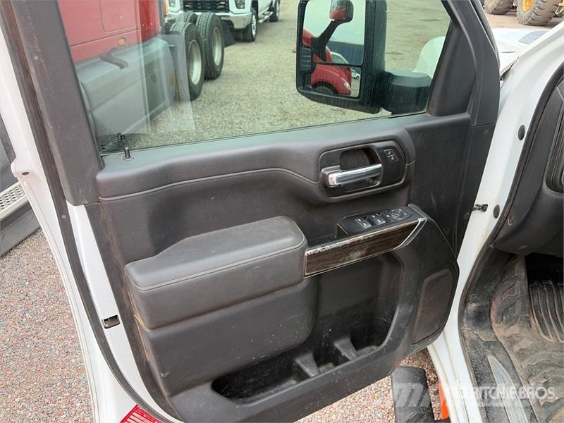 Chevrolet Silverado 2500HD Otros