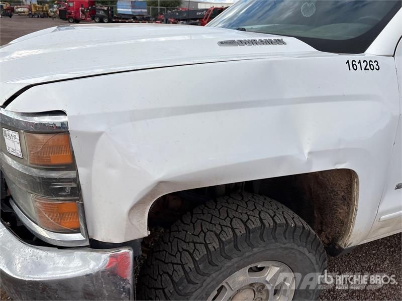 Chevrolet Silverado 2500HD Custom 4x4 Utility Truck ピックアップ／ドロップサイド