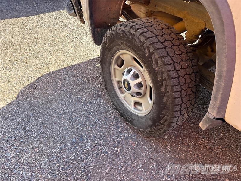 Chevrolet Silverado 2500 HD Z71 4x4 Crew Cab Pickup (Inopera Diger