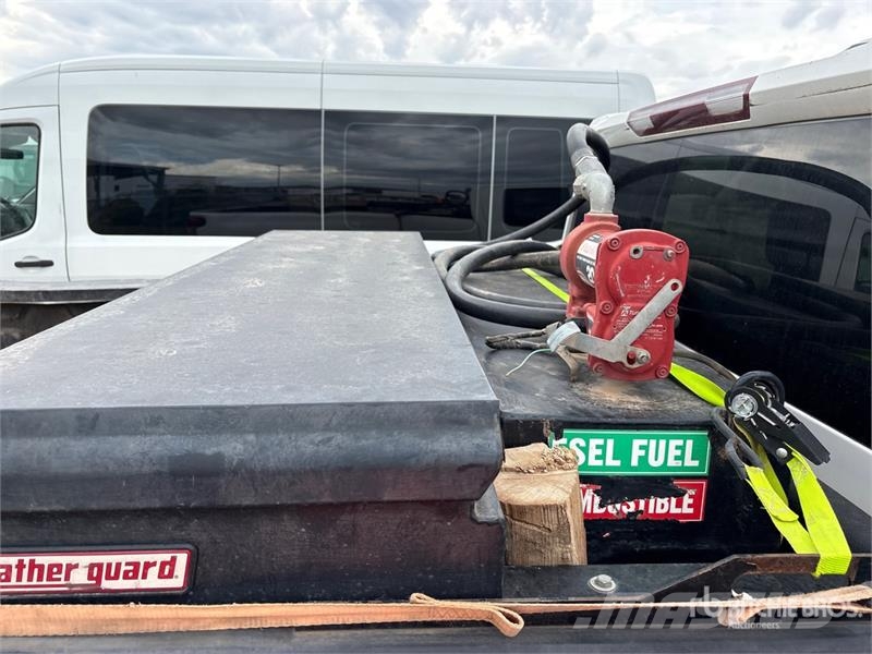 Chevrolet Silverado 2500HD Z71 4x4 Extended Cab Pickup Outro