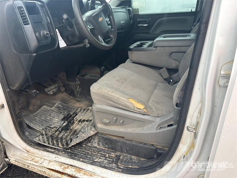 Chevrolet Silverado 2500HD 4x4 Extended Cab Pickup Drugi