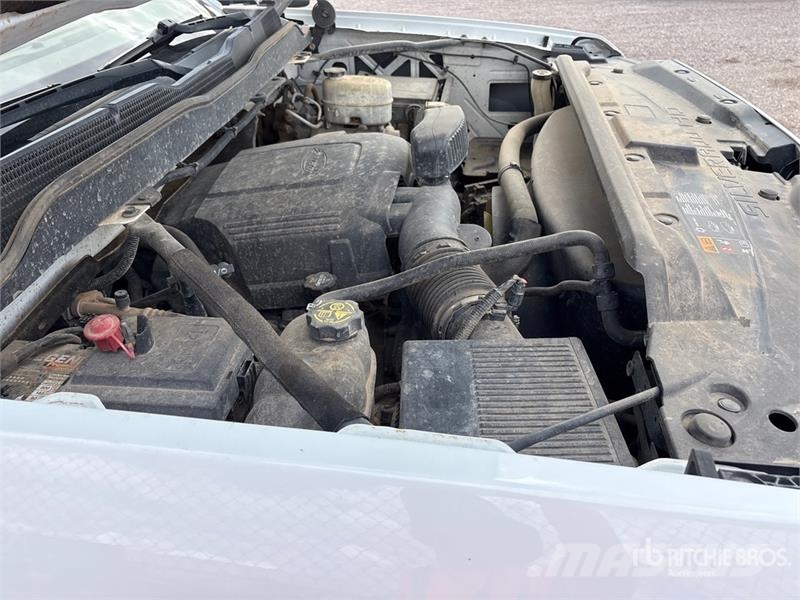 Chevrolet Silverado 2500HD LT 4x4 Extended Cab Pickup Drugi