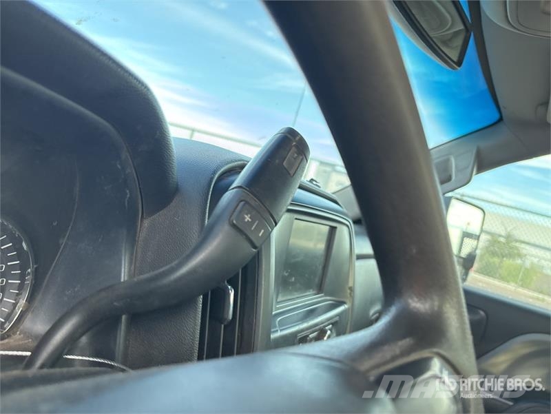 Chevrolet Silverado 2500HD Kiperi