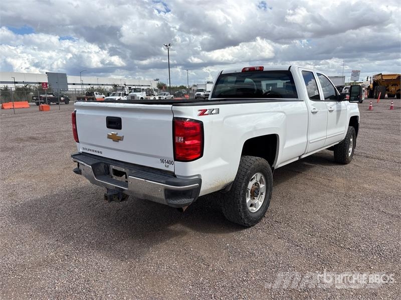 Chevrolet Silverado 2500HD LT 4x4 Extended Cab Pickup Drugi