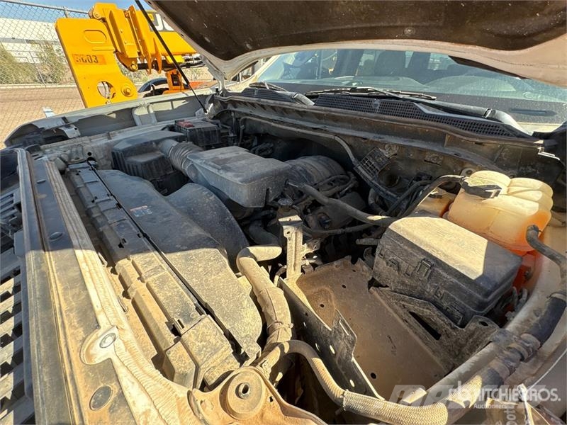 Chevrolet Silverado 2500 HD Z71 4x4 Crew Cab Pickup (Inopera Diger