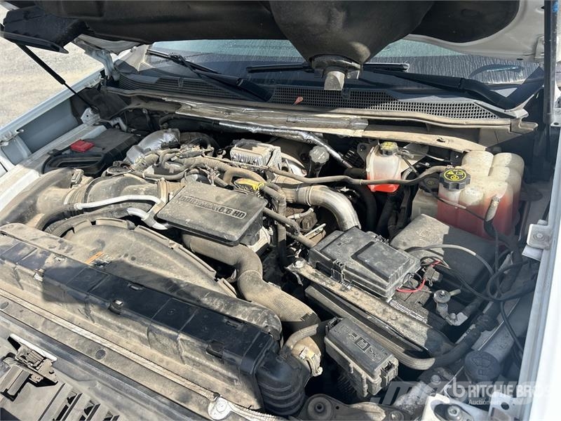 Chevrolet Silverado 2500 Ostalo