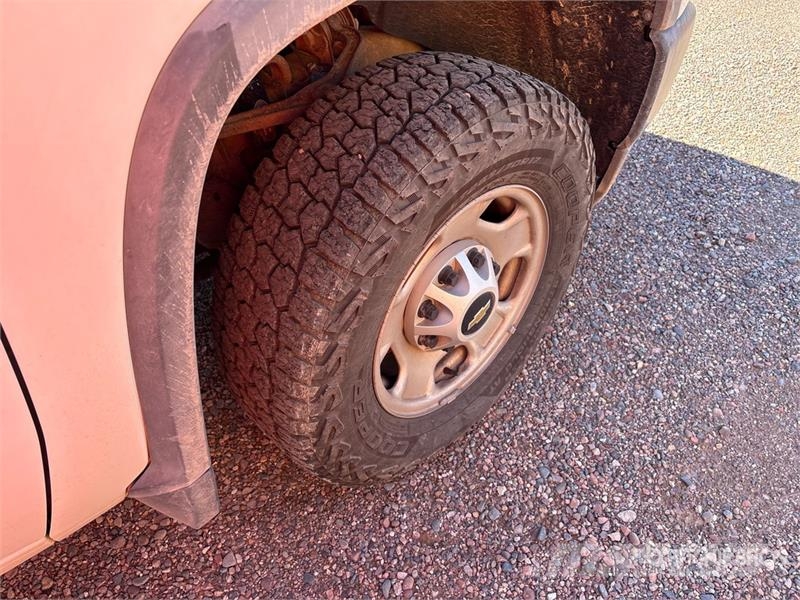 Chevrolet Silverado 2500 HD Z71 4x4 Crew Cab Pickup (Inopera Diger