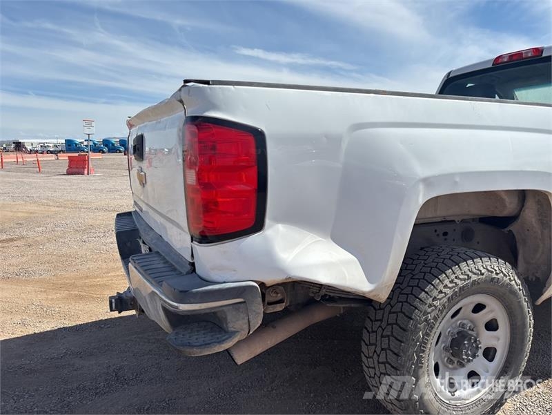 Chevrolet Silverado 2500HD Ostalo